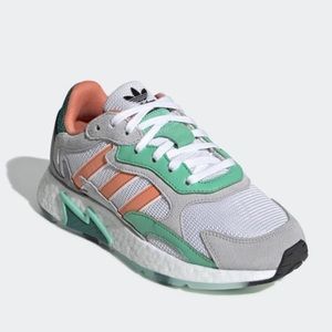 *SOLD* New Adidas TRESC RUNJ youth 6.5 women’s 8